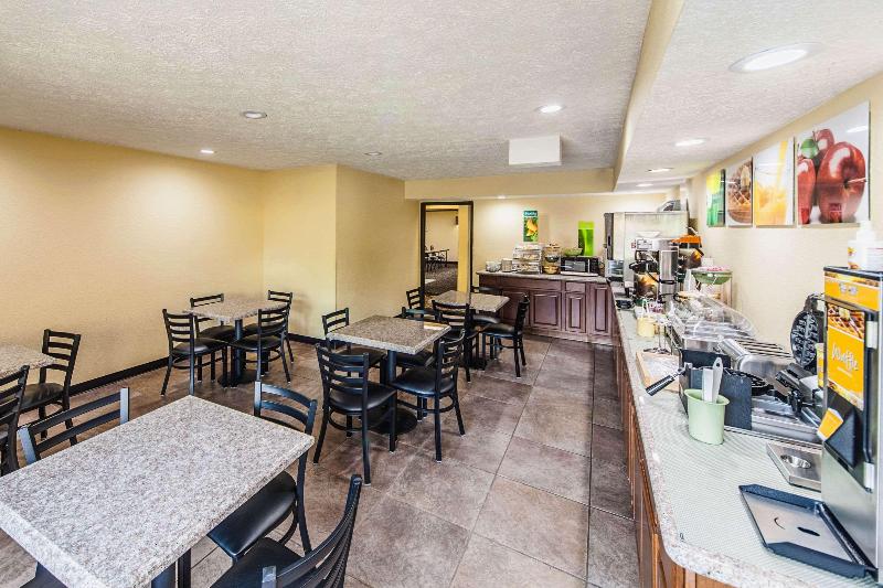 בית מלון כפרי Quality Inn Decatur Near Us224