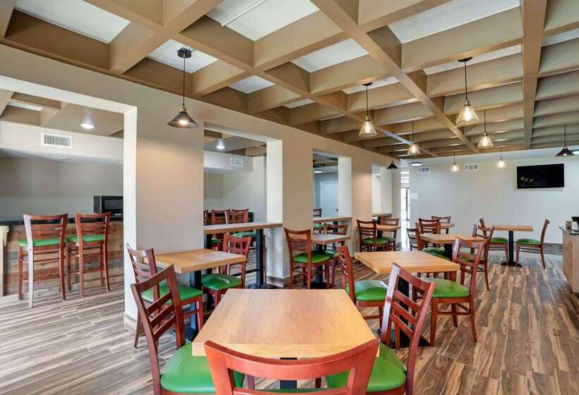 فندق Quality Inn Fort Walton Beach   Destin West