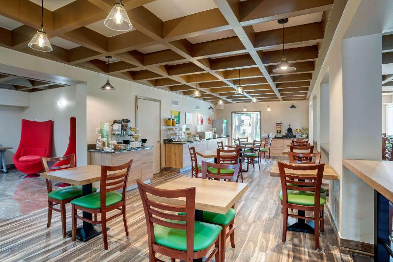 فندق Quality Inn Fort Walton Beach   Destin West