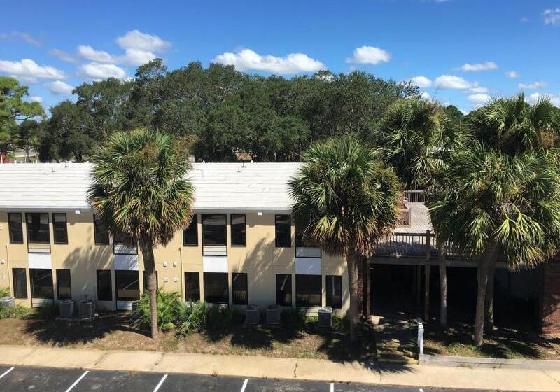 فندق Quality Inn Fort Walton Beach   Destin West