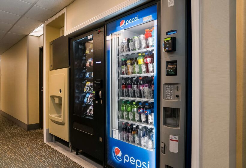 בית מלון כפרי Quality Inn Grand Blanc   Flint South