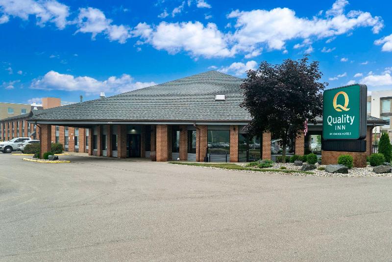 בית מלון כפרי Quality Inn Grand Blanc   Flint South