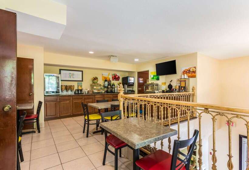 ホテル Quality Inn Huntersville Near Lake Norman