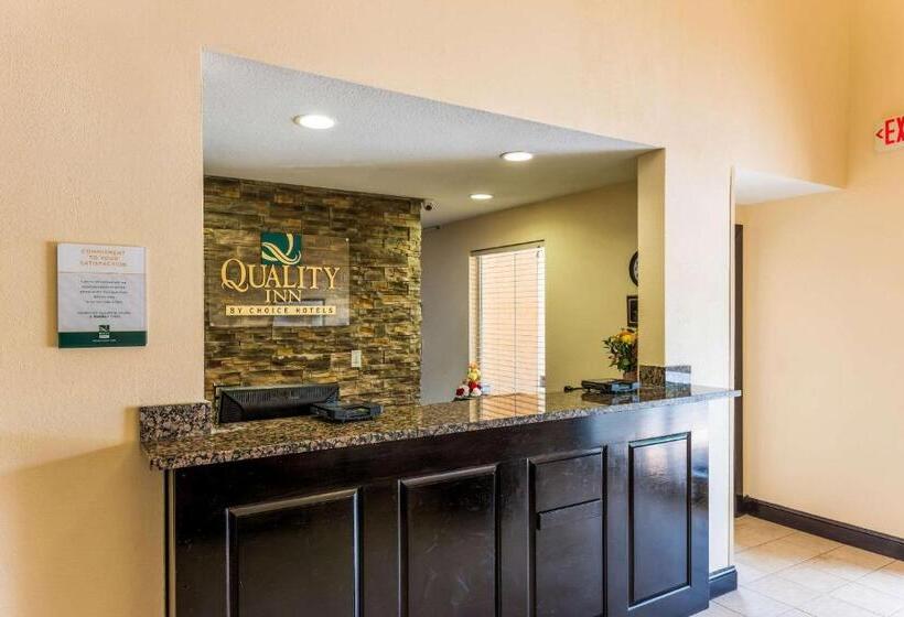 ホテル Quality Inn Huntersville Near Lake Norman