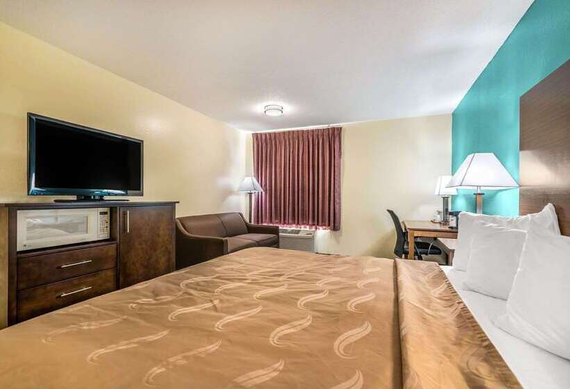 Отель Quality Inn Loudon Concord