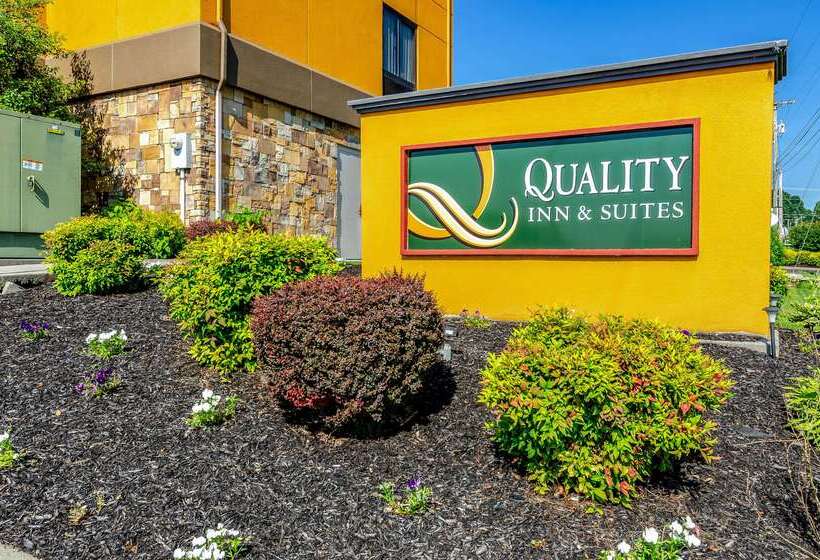 فندق Quality Inn & Suites