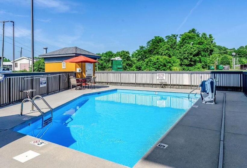 酒店 Quality Inn & Suites