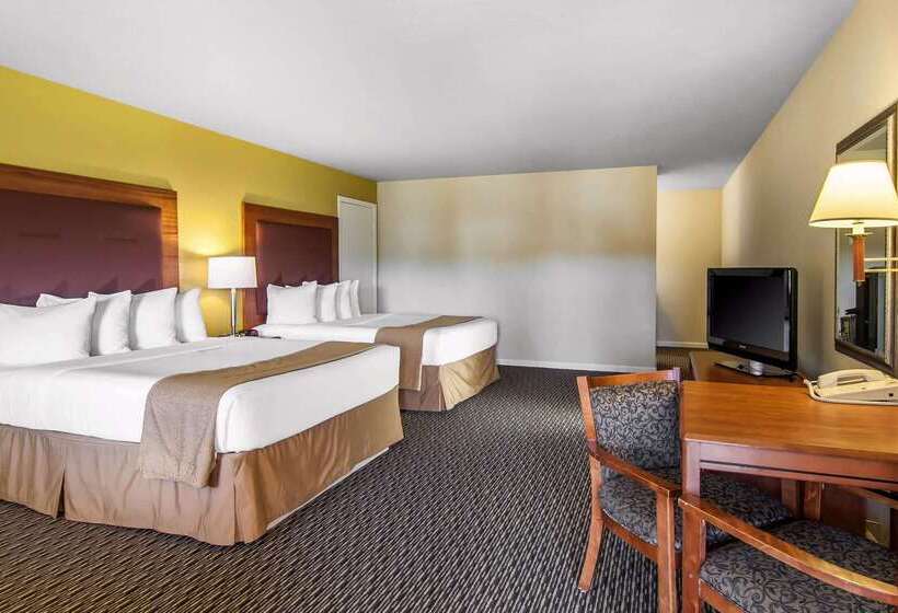 فندق Quality Inn & Suites At Coos Bay