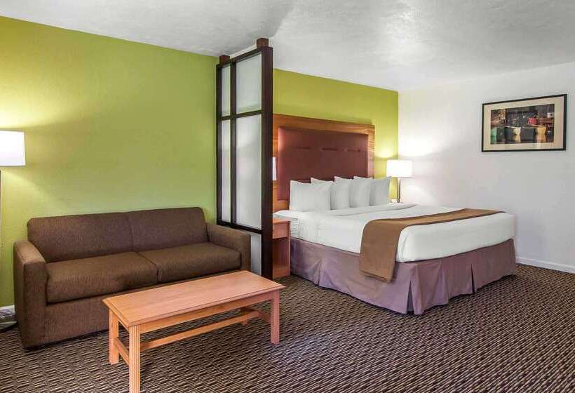 فندق Quality Inn & Suites At Coos Bay