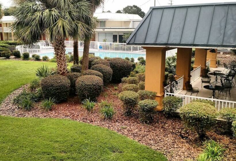 فندق Quality Inn & Suites Conference Center Thomasville