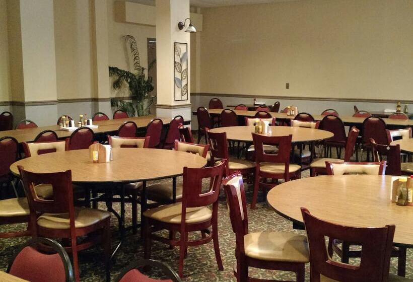 فندق Quality Inn & Suites Conference Center Thomasville