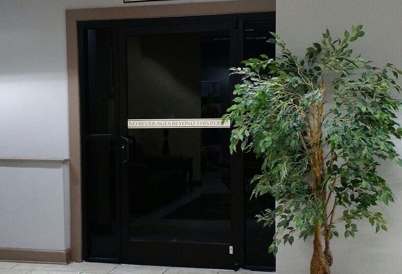 فندق Quality Inn & Suites Conference Center Thomasville