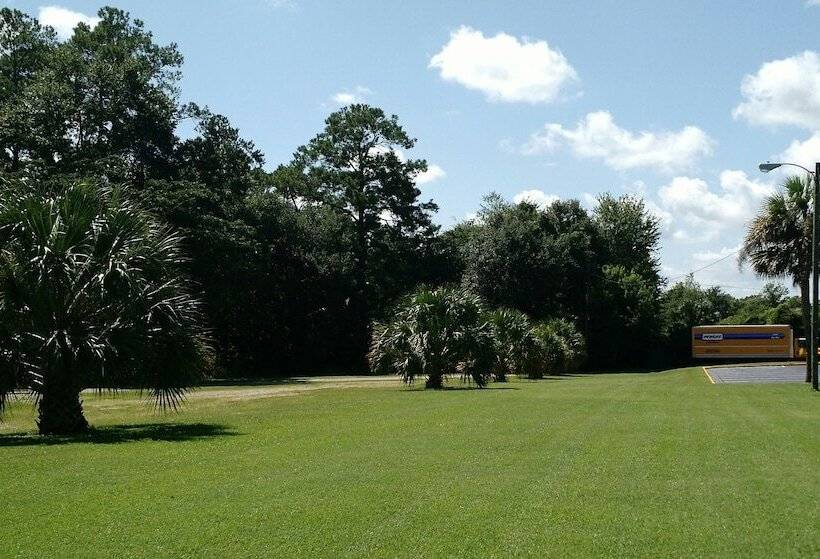 فندق Quality Inn & Suites Conference Center Thomasville