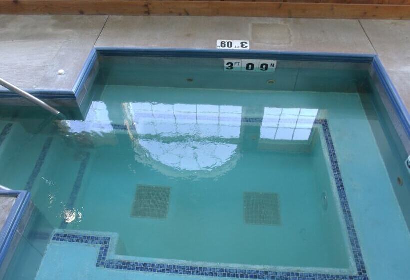 בית מלון כפרי Quality Inn & Suites Eldridge Davenport North