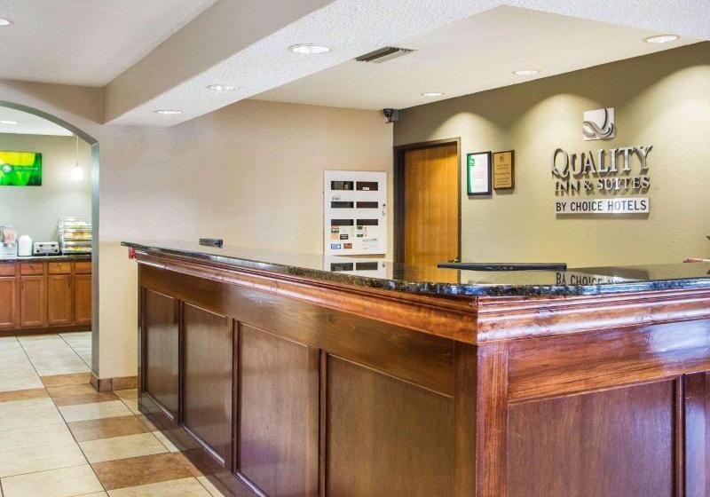 فندق Quality Inn & Suites Kimberly   Appleton East