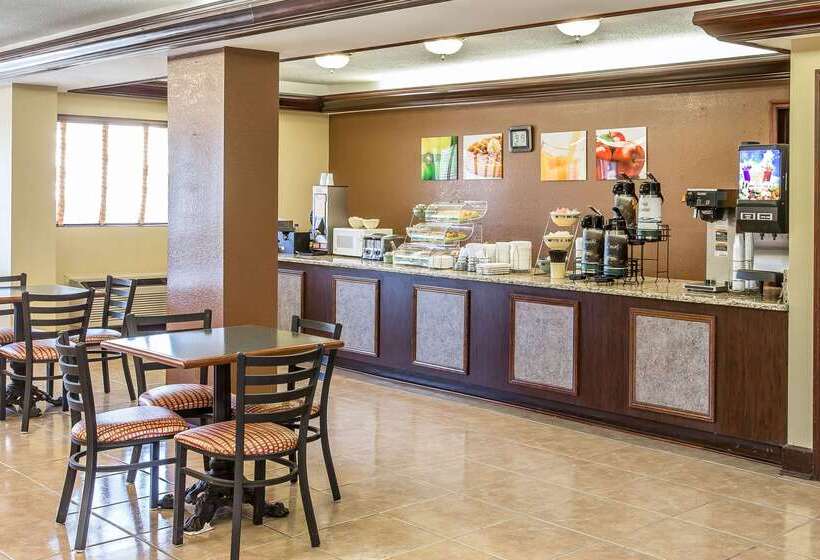 호텔 Quality Inn & Suites Macon North