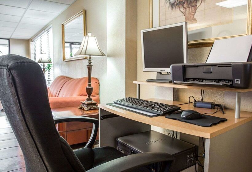فندق Quality Inn & Suites