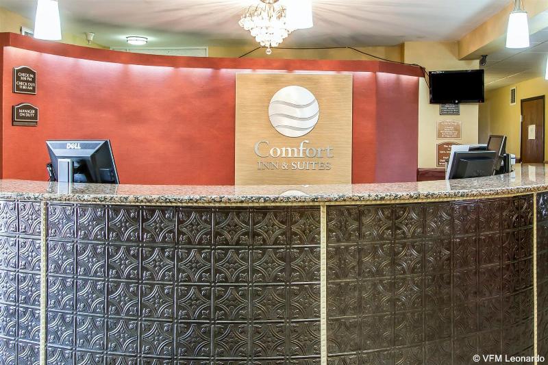 בית מלון כפרי Quality Inn & Suites