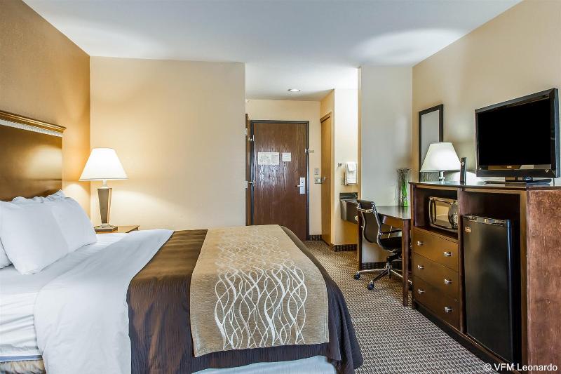 בית מלון כפרי Quality Inn & Suites