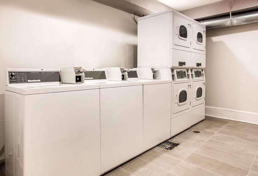 酒店 Quality Inn & Suites Myrtle Beach Near Outlets