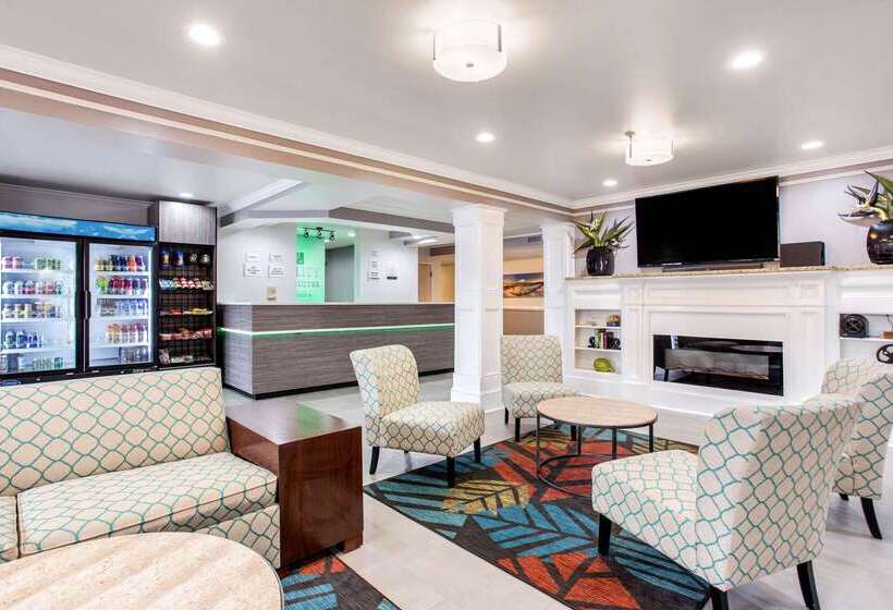 酒店 Quality Inn & Suites Myrtle Beach Near Outlets