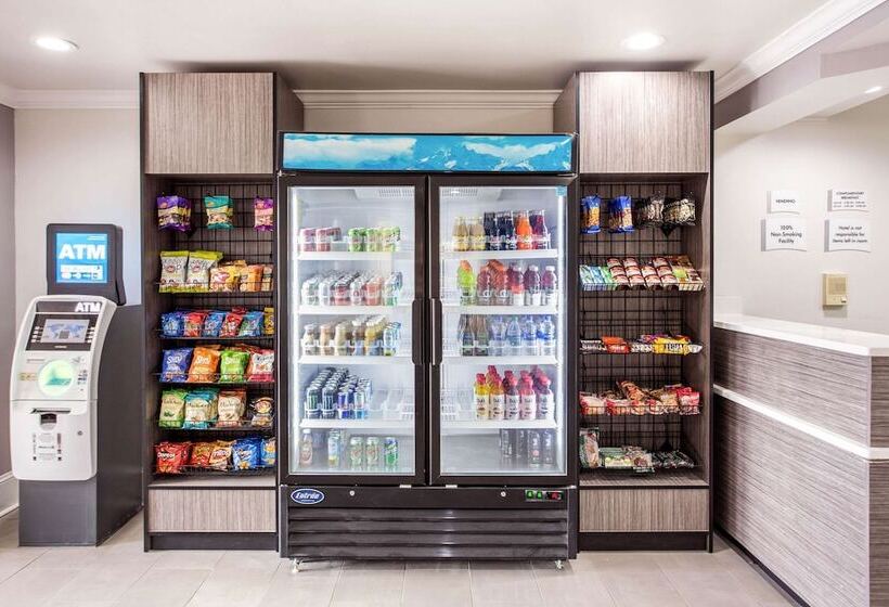 酒店 Quality Inn & Suites Myrtle Beach Near Outlets