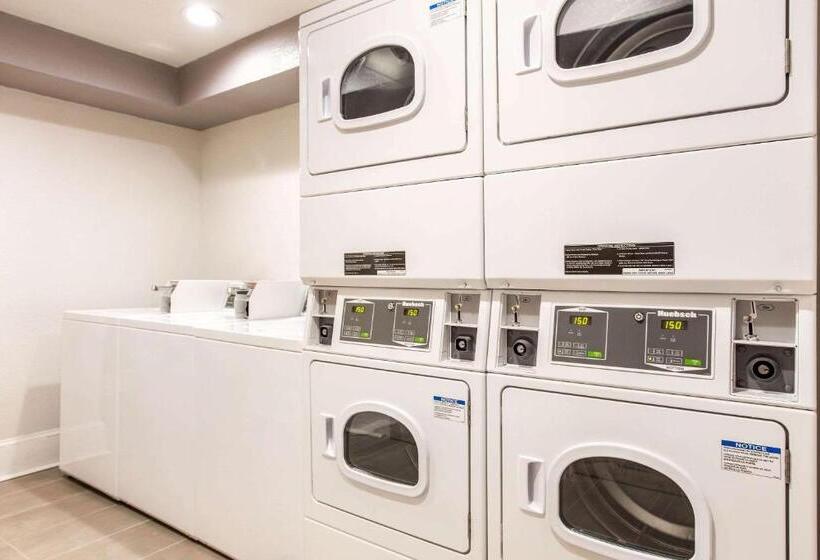 酒店 Quality Inn & Suites Myrtle Beach Near Outlets