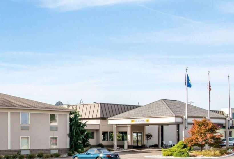 فندق Quality Inn & Suites Next To The Casino