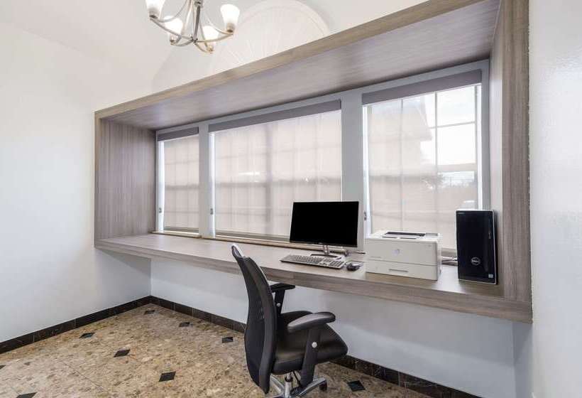 酒店 Quality Inn & Suites North Mesquite I30