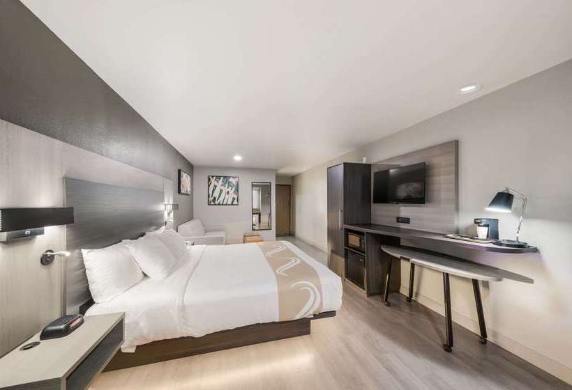 酒店 Quality Inn & Suites North Mesquite I30