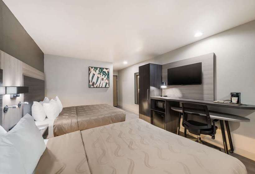 酒店 Quality Inn & Suites North Mesquite I30