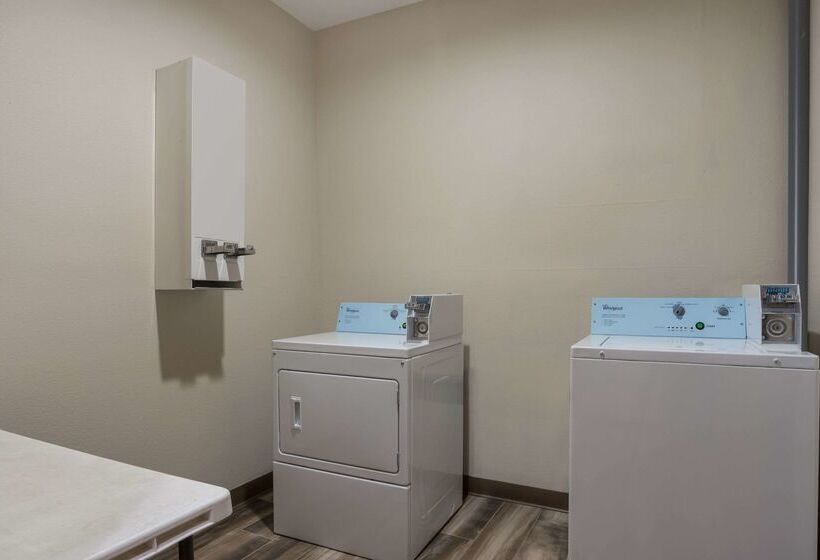 فندق Quality Inn & Suites Pearl Jackson