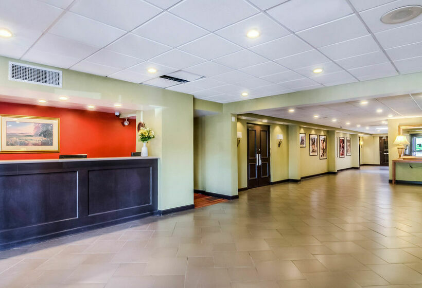 فندق Econo Lodge