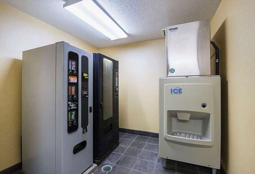 فندق Quality Inn Waverly