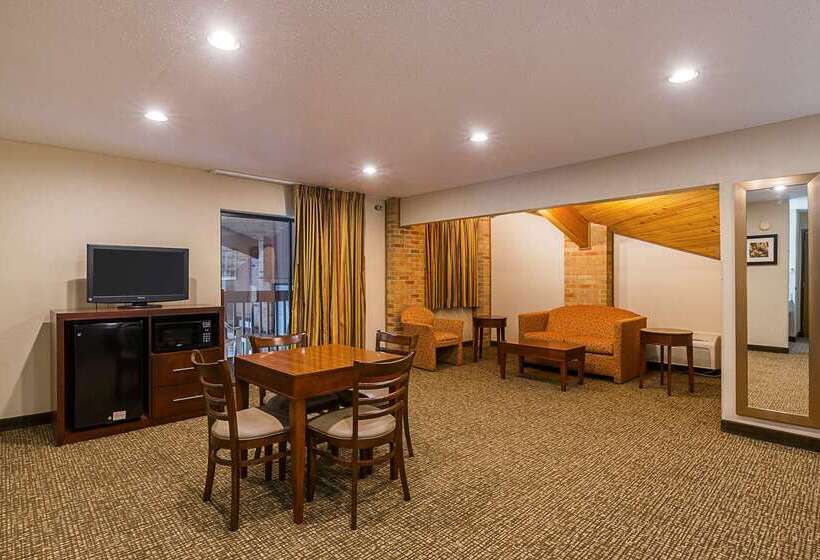 فندق Quality Inn Waverly