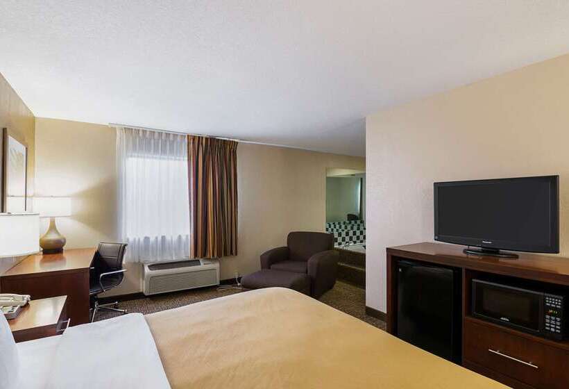 فندق Quality Inn Waverly