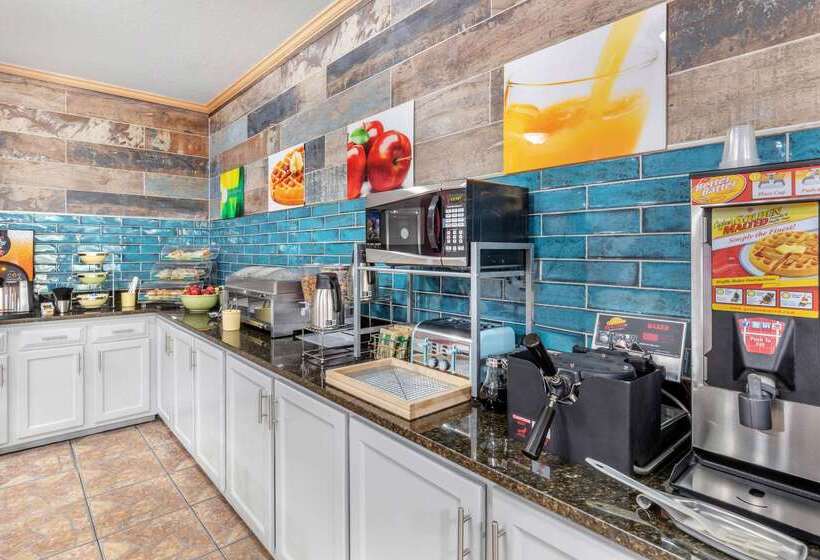 فندق Quality Inn West Memphis I40