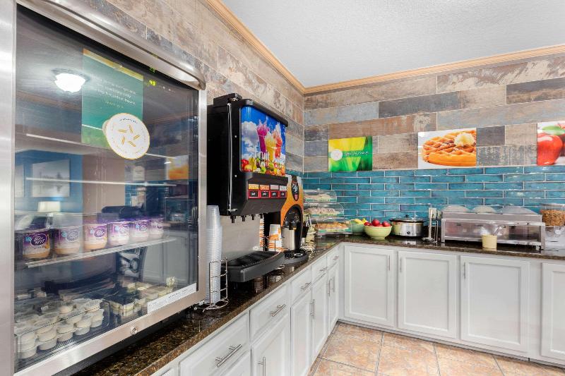 ホテル Quality Inn West Memphis I40