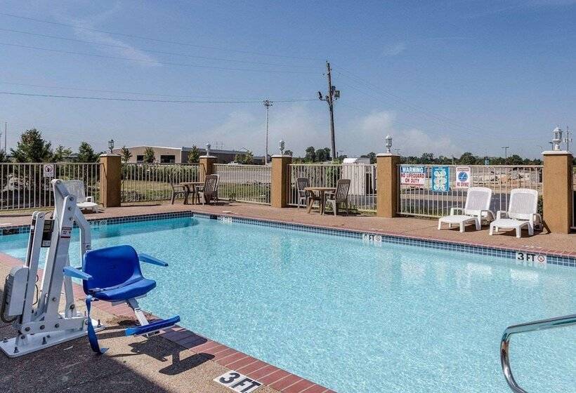 ホテル Quality Inn West Memphis I40