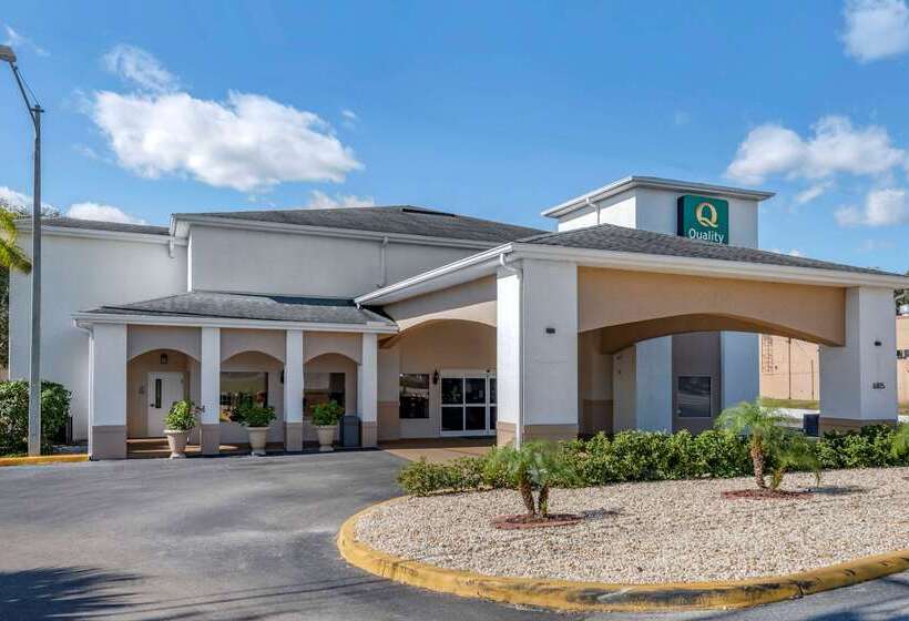 호텔 Quality Inn Zephyrhillsdade City