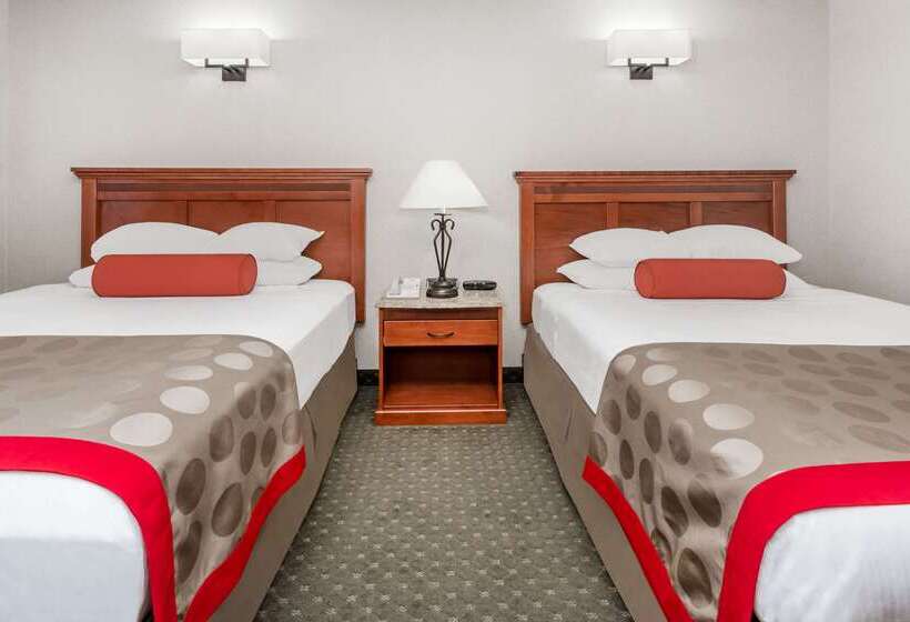 בית מלון כפרי Ramada By Wyndham Frisco