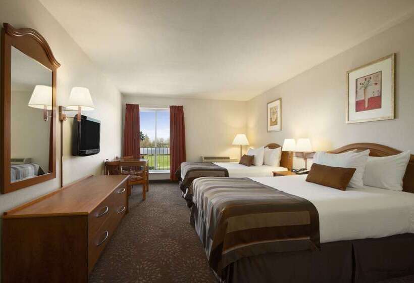 ホテル Ramada By Wyndham Seatac Airport