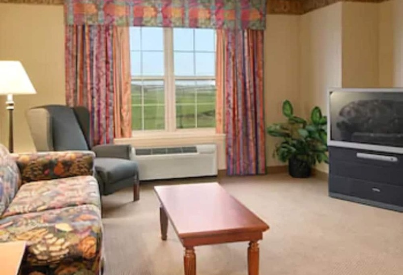 酒店 Ramada By Wyndham Sparta/at Speedway