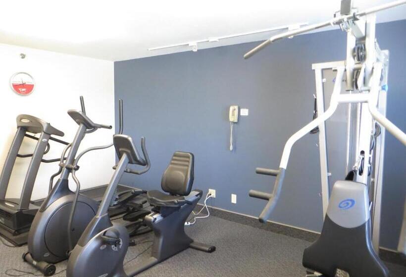 ホテル Ramada By Wyndham Springfield North