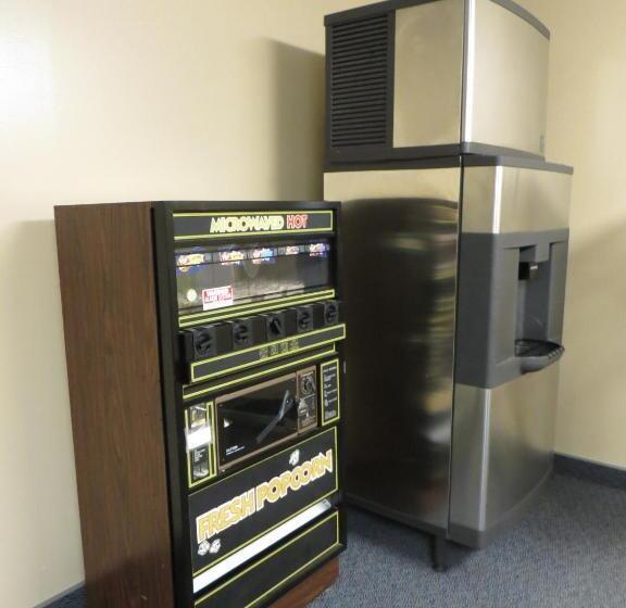 ホテル Ramada By Wyndham Springfield North