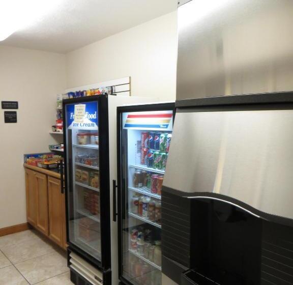 ホテル Ramada By Wyndham Springfield North