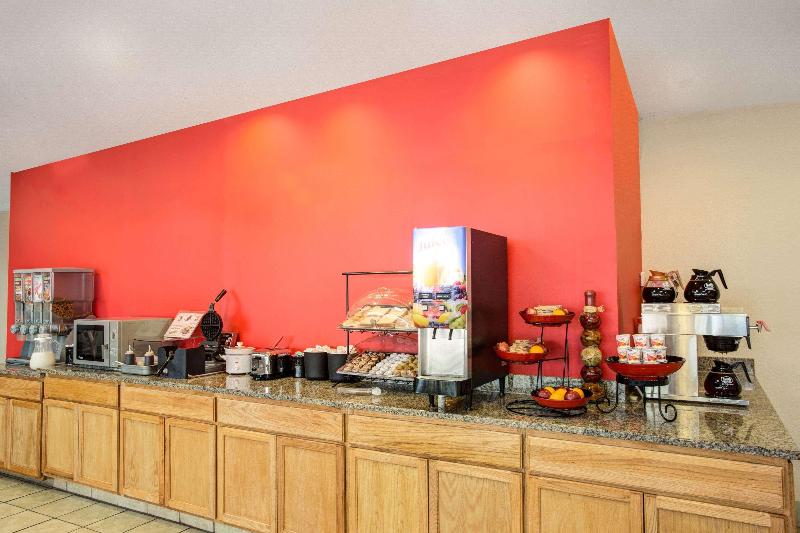 ホテル Ramada By Wyndham Walterboro