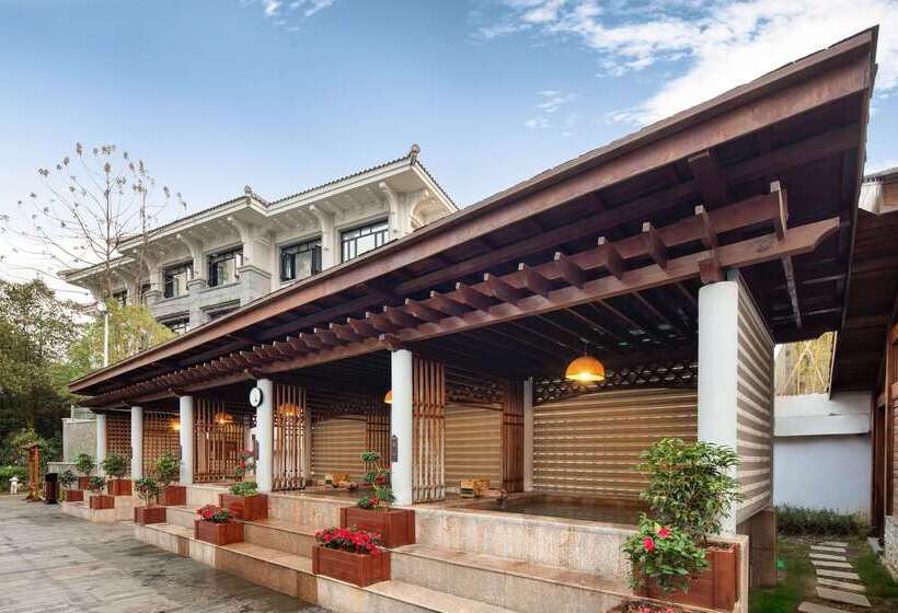 בית מלון כפרי Ramada By Wyndham Wuyishan