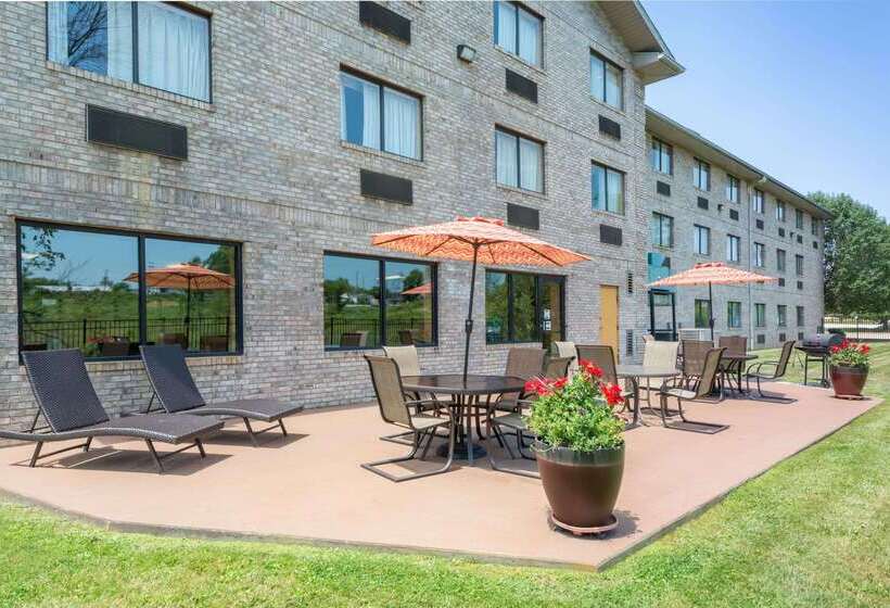 Ramada Hotel Ashland Catlettsburg