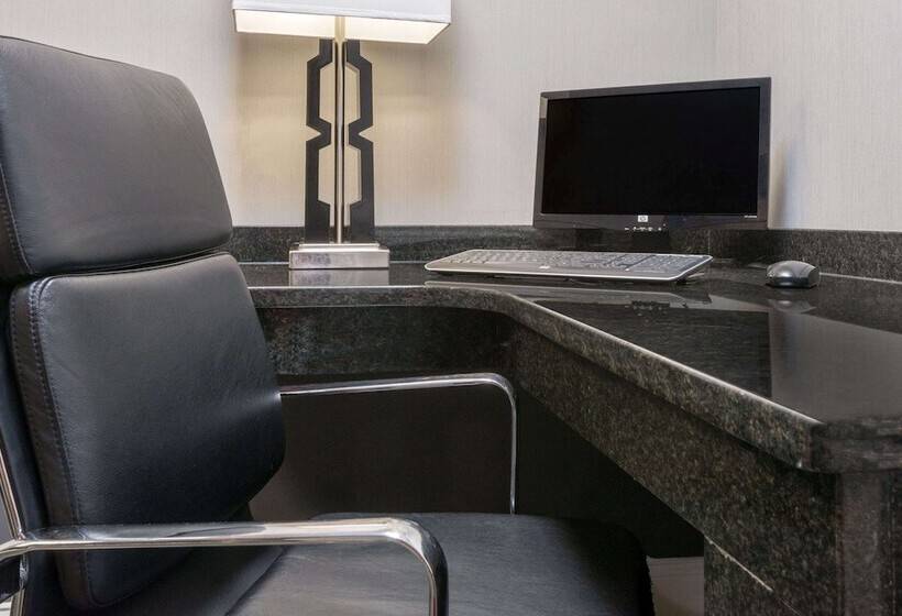 Ramada Hotel Ashland Catlettsburg